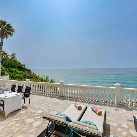 Bahia Verdosa Villa