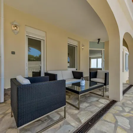 Bahia Verdosa Villa