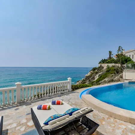 Bahia Verdosa Villa