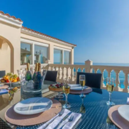 Bahia Verdosa Villa